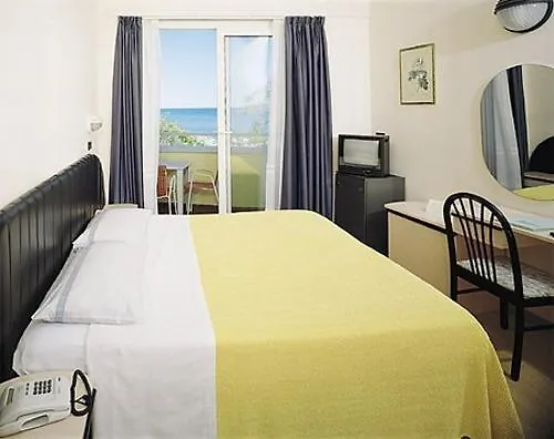 Ferretti Family Hotel Madison - Cattolica 4*,  Italy